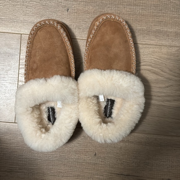 Manitoba Mukuluk slipper - Picture 1 of 1